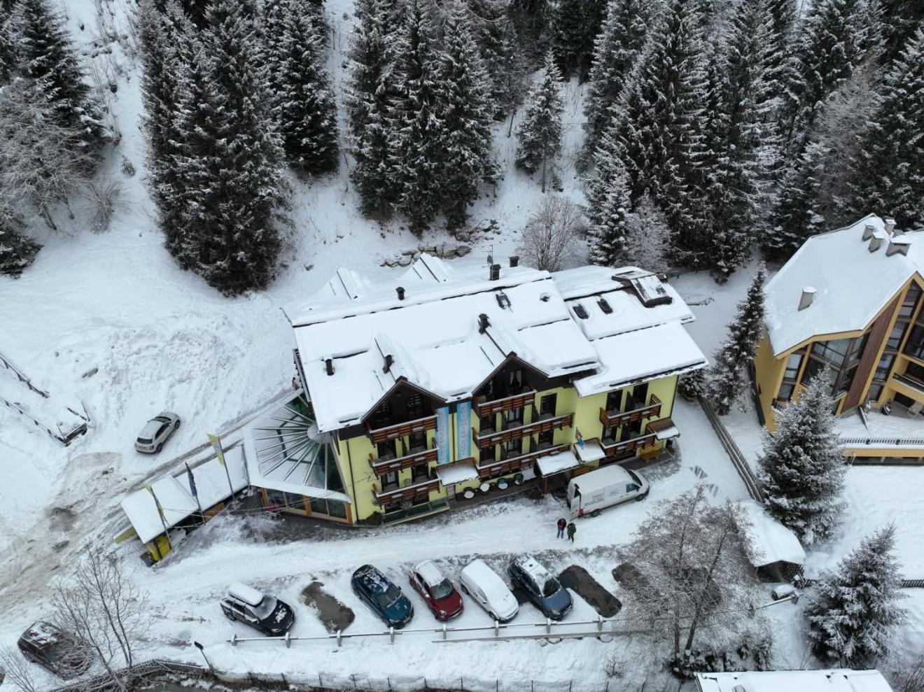 Hotel Cime D'Oro Madonna Kültér fotó