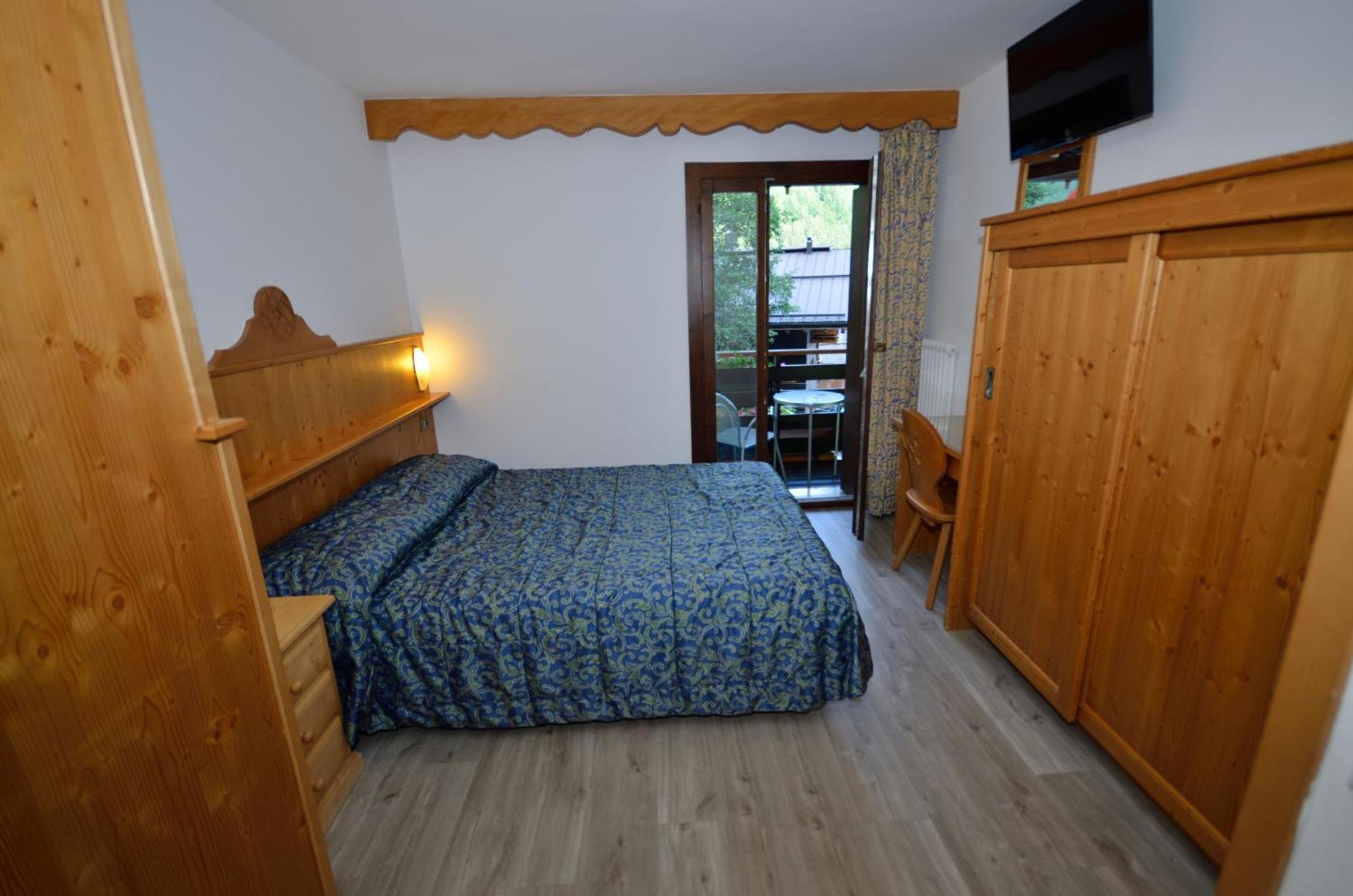 Hotel Cime D'Oro Madonna Kültér fotó