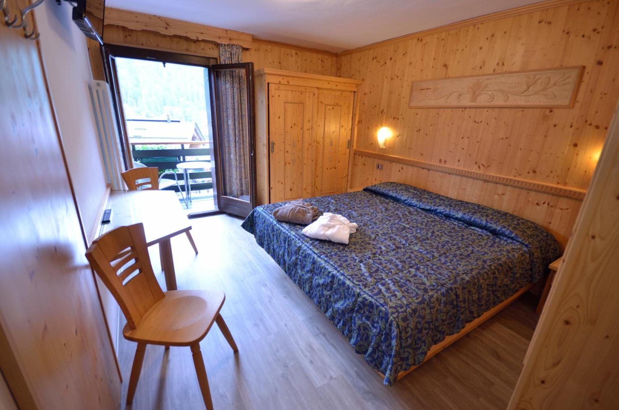 Hotel Cime D'Oro Madonna Kültér fotó