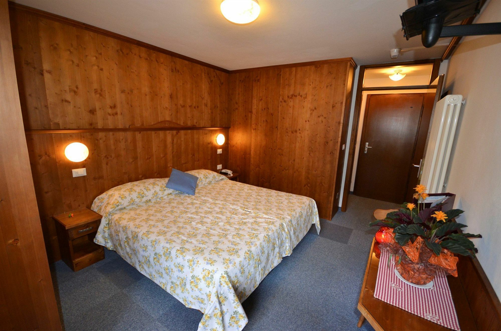 Hotel Cime D'Oro Madonna Kültér fotó